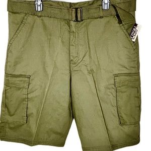 Open Trails Army Green Cargo Shorts Size 38 - NWT